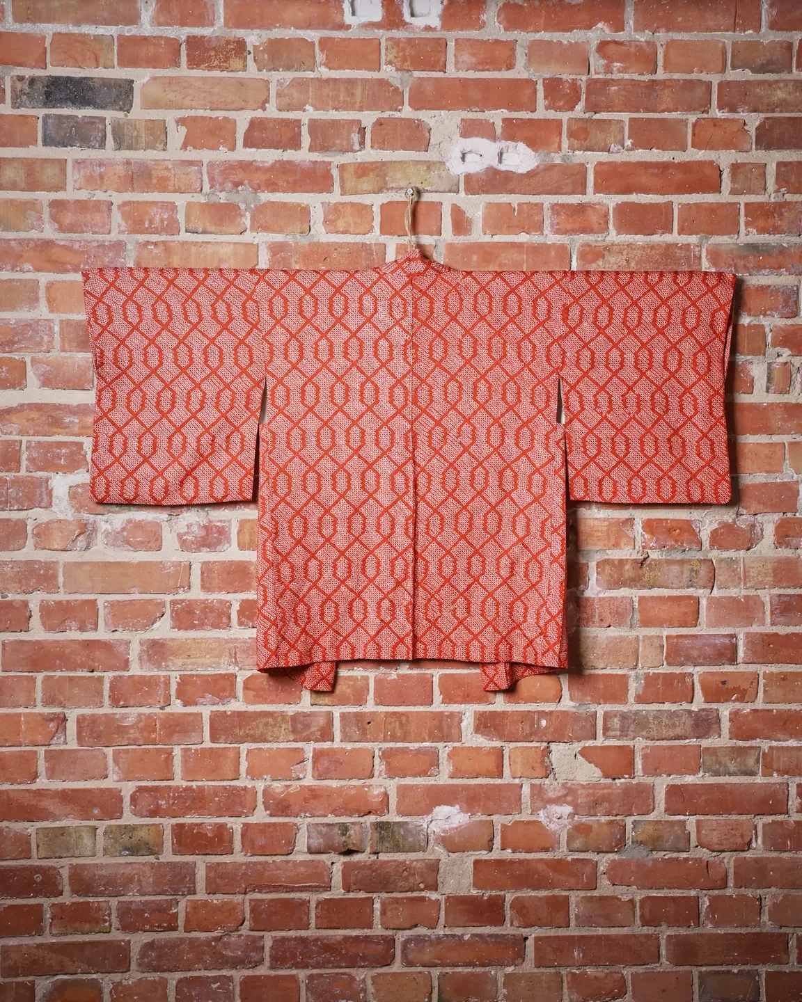 Orange-red haori with a diamond pattern — view 4