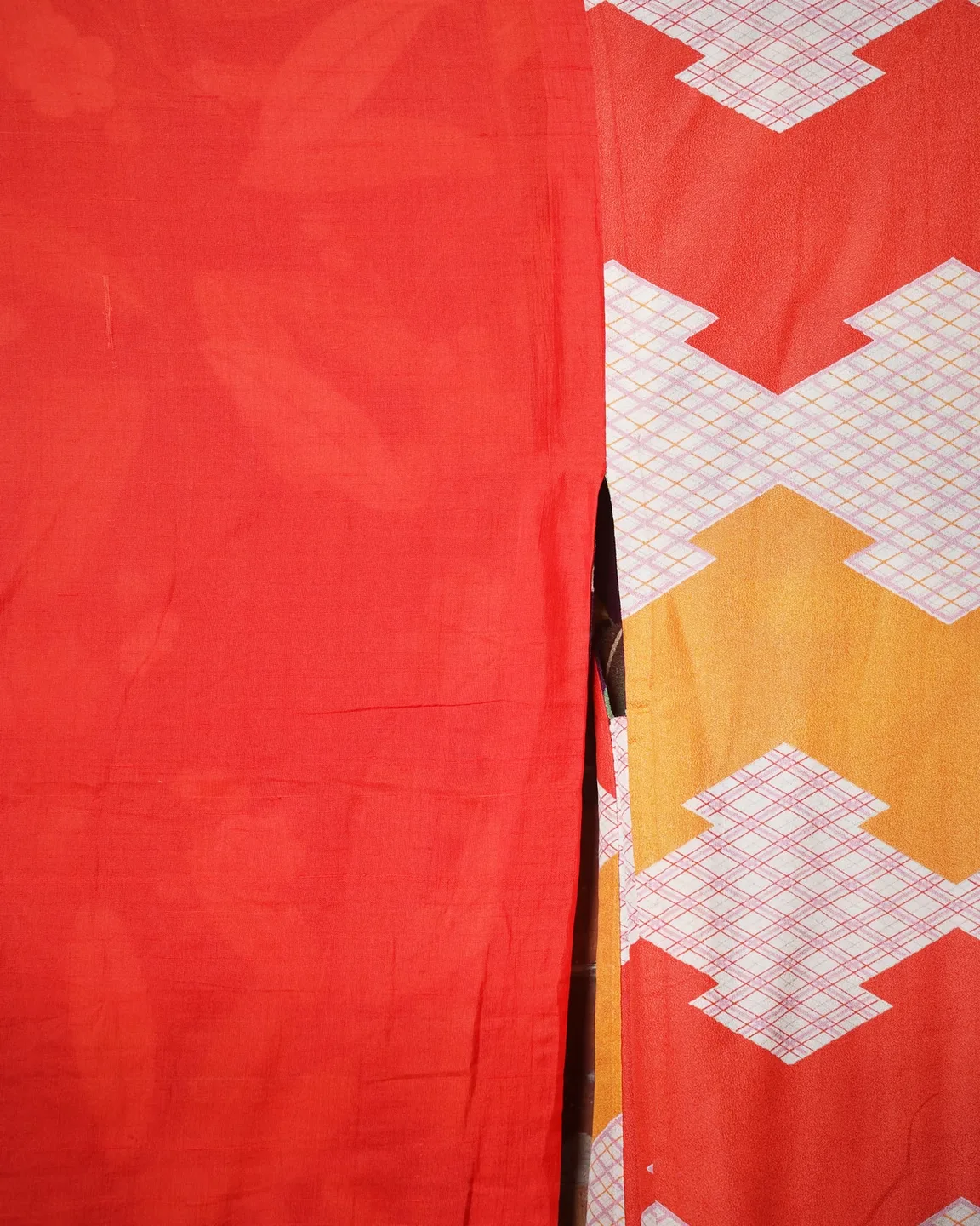 Plum haori with leaves and flowers — view 12
