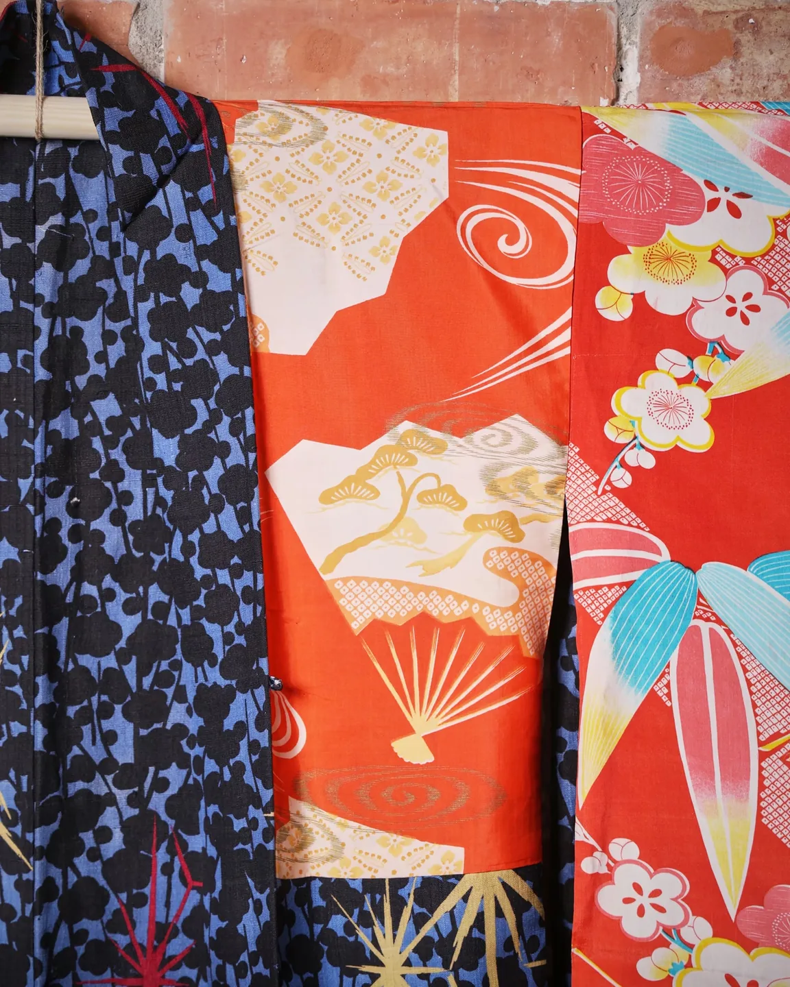 Blue-black haori with star motifs — view 7
