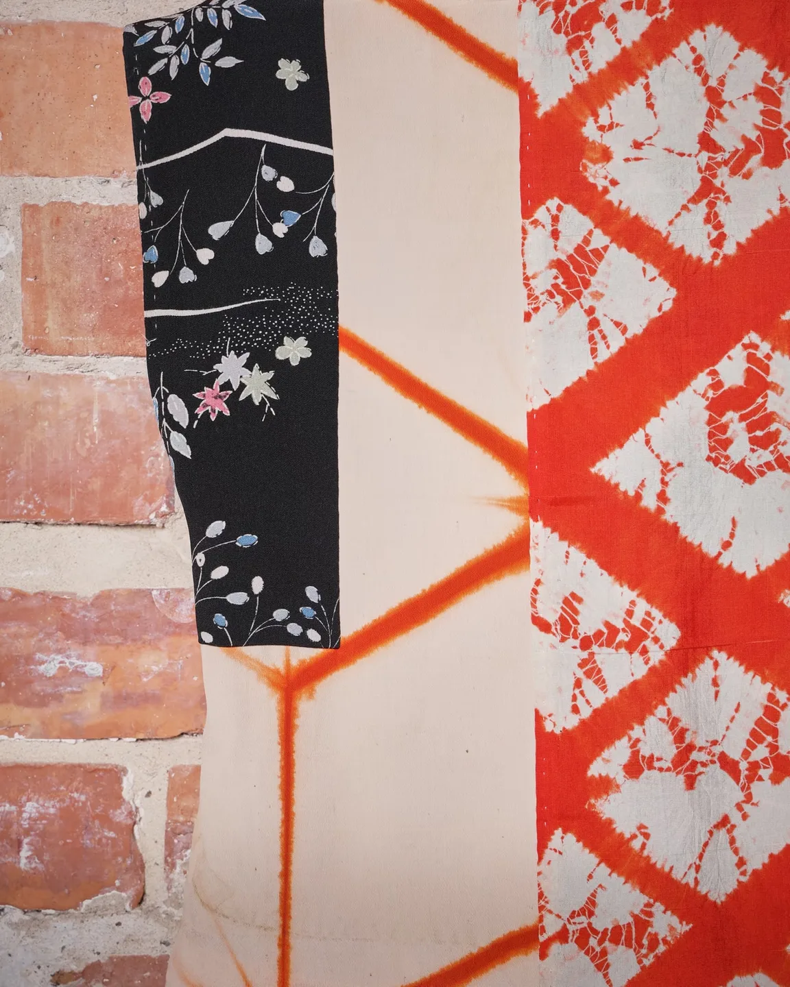 Black floral haori with an orange lining — view 7
