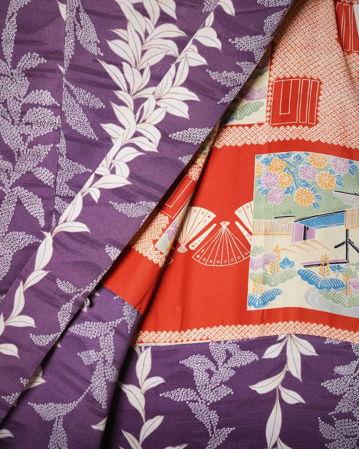 Plum haori with pale vertical leaves — view 3