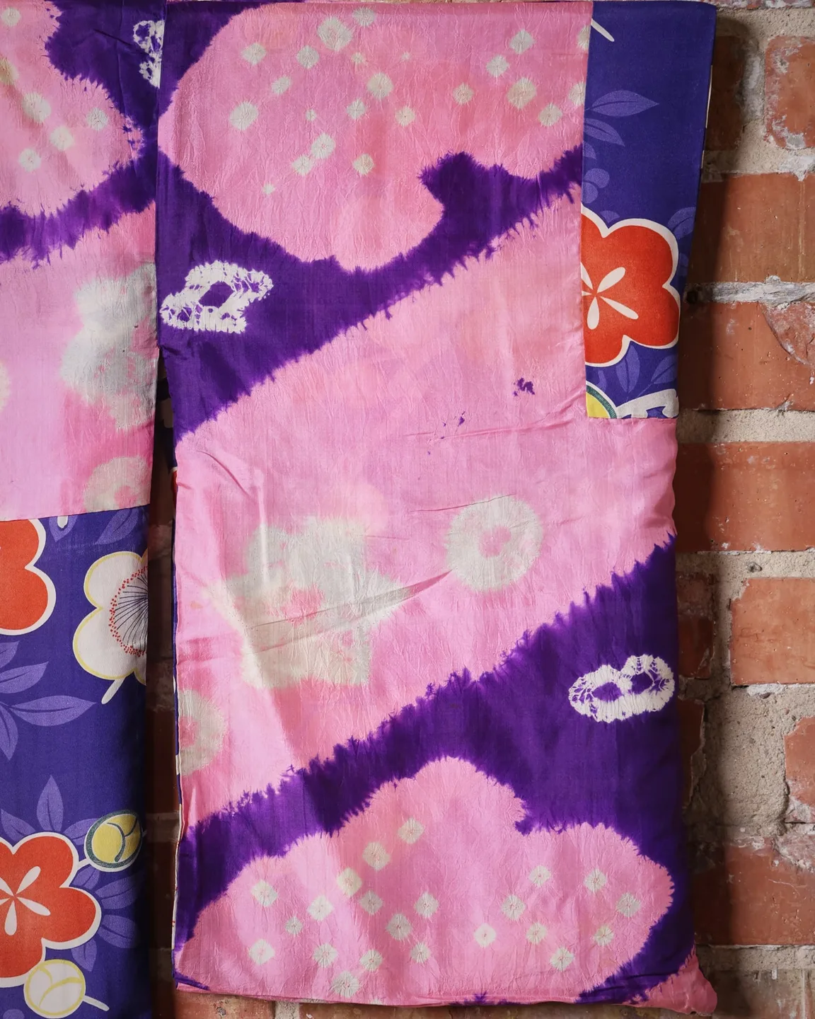 Purple haori with large multicoloured flowers — view 8