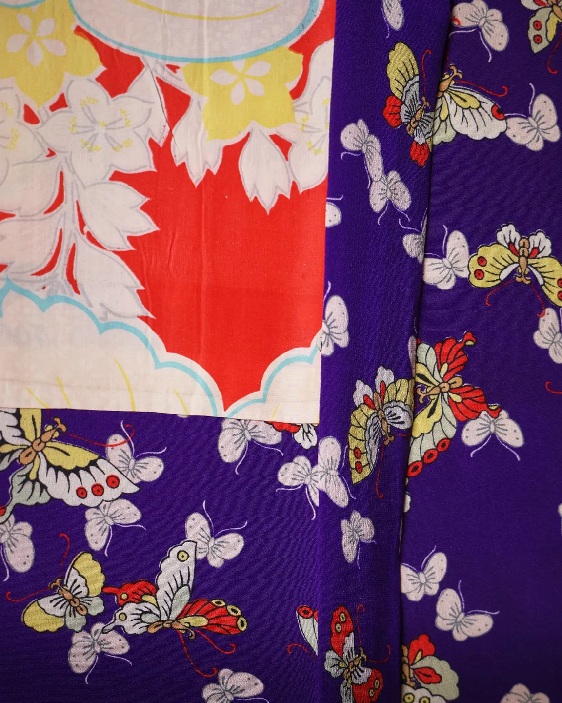 Purple butterfly haori with a red floral lining — view 6