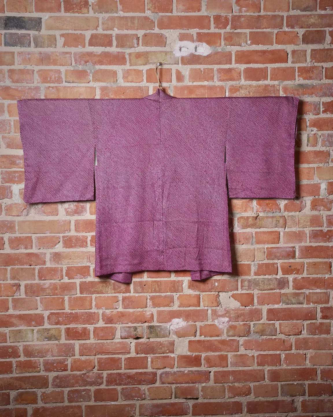 Raspberry shibori haori — view 4