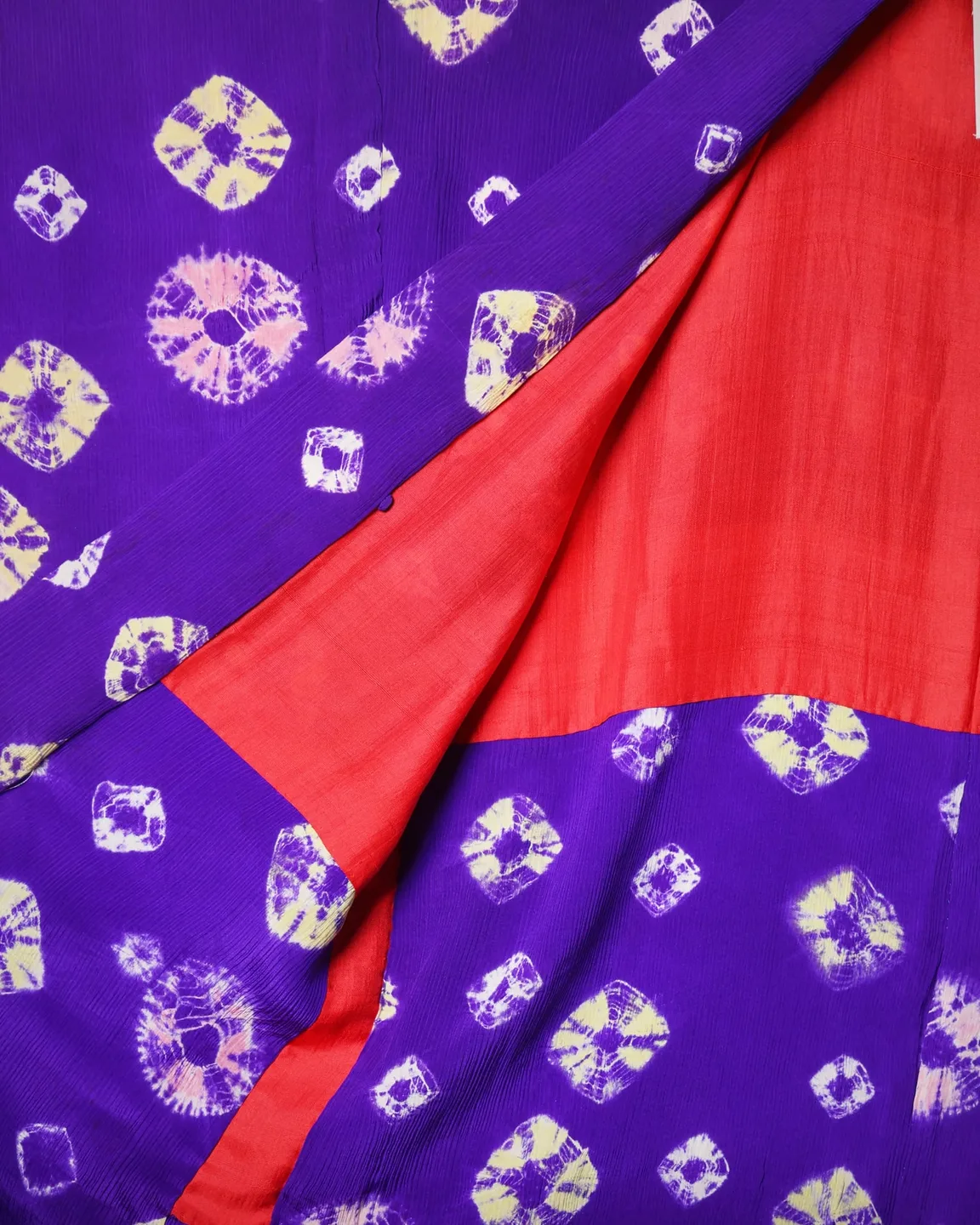 Violet haori with yellow and white diamonds — view 4