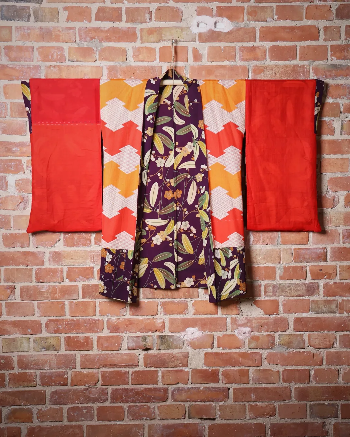 Plum haori with leaves and flowers — view 7
