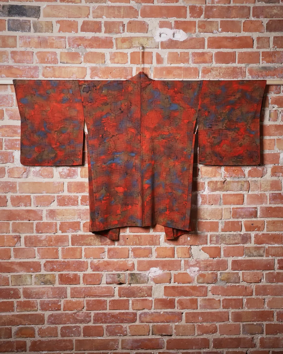 Red-brown haori with an abstract pattern — view 4