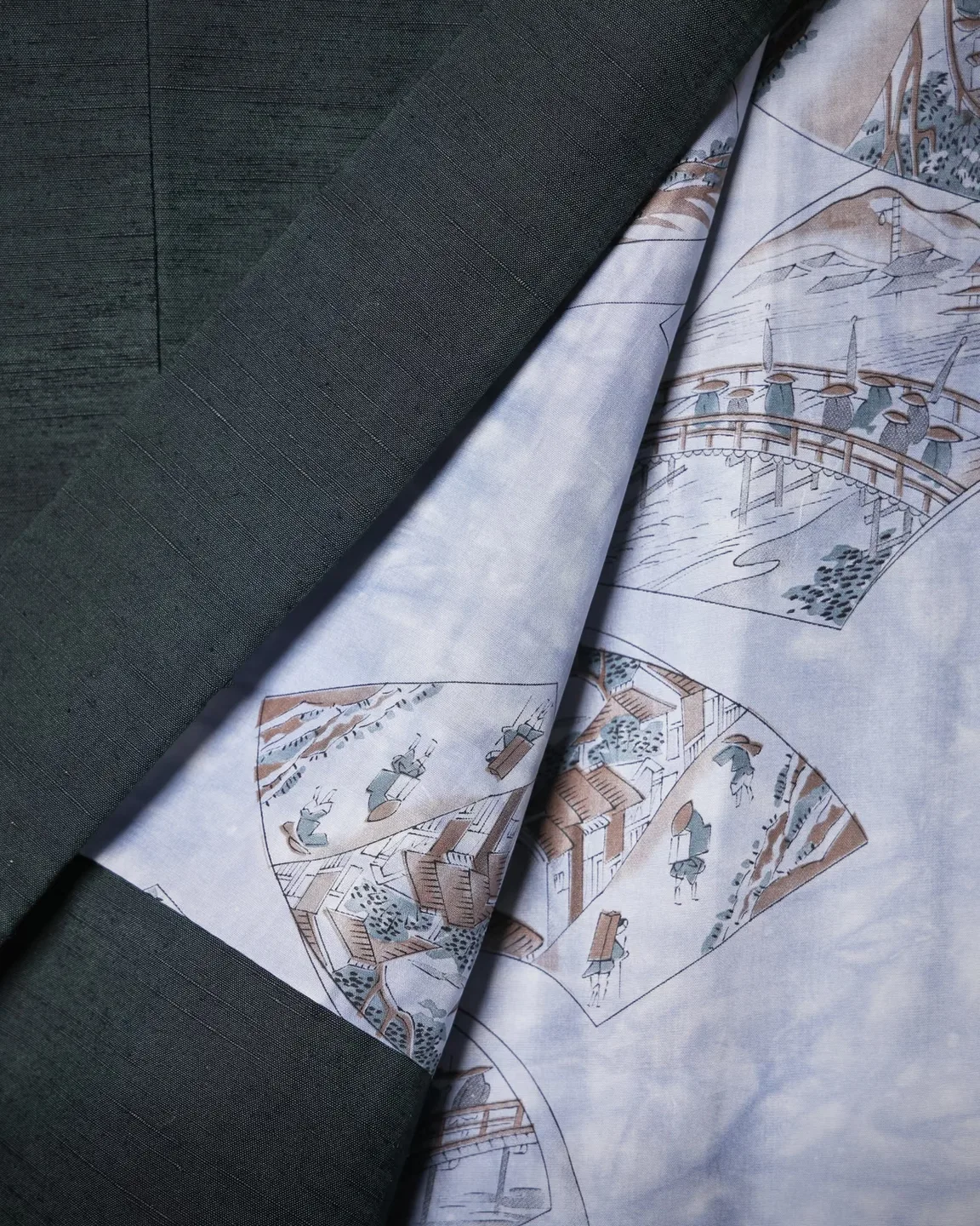 Dark green haori with a landscape lining — view 3