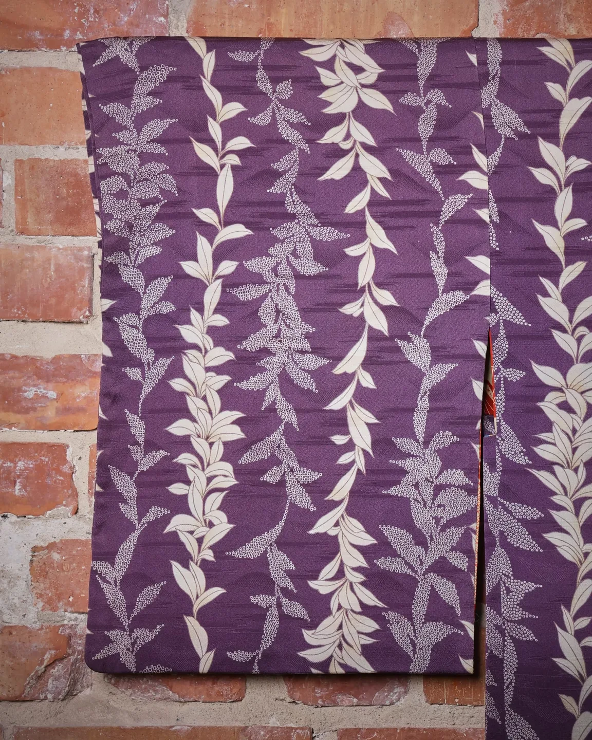 Plum haori with pale vertical leaves — view 5