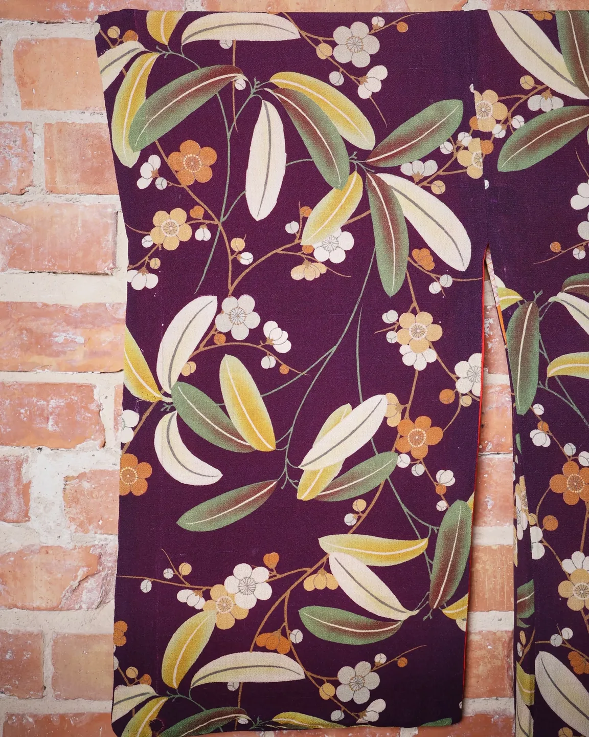 Plum haori with leaves and flowers — view 3
