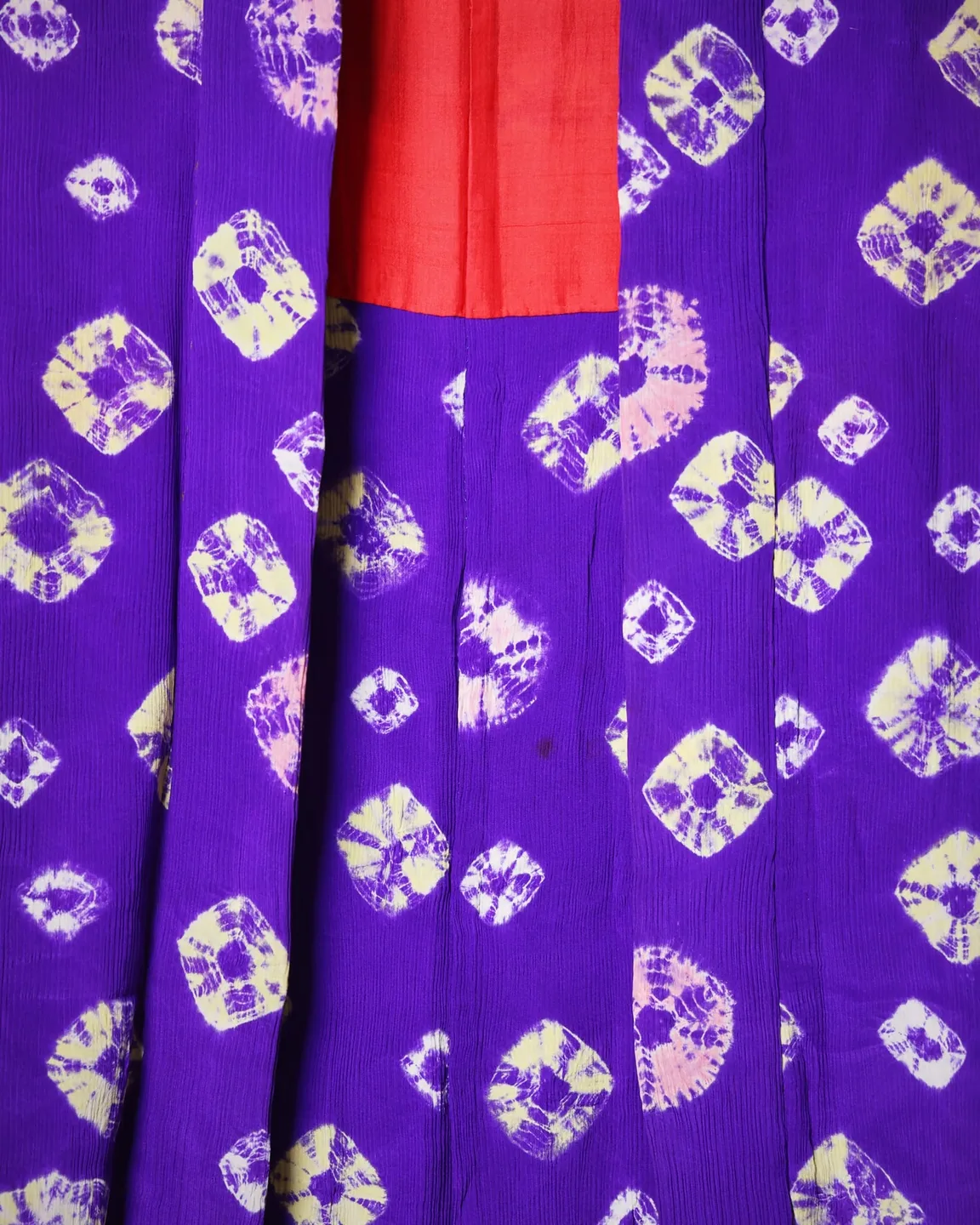Violet haori with yellow and white diamonds — view 3