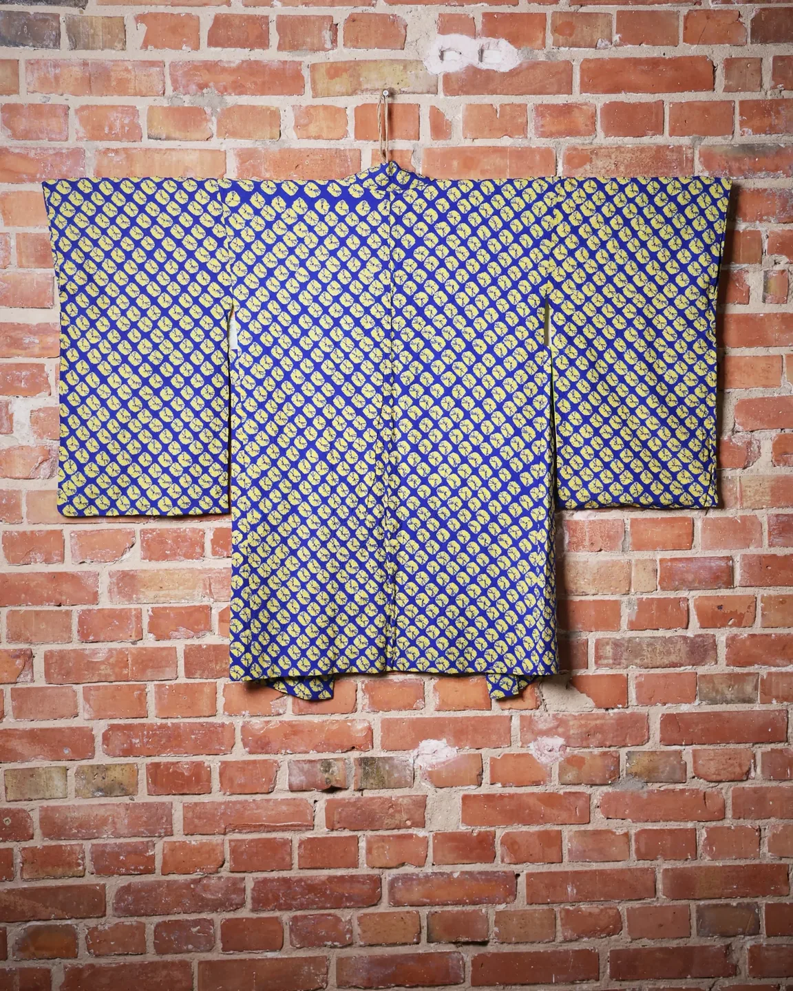 Blue and yellow haori with a small repeating motif — view 6