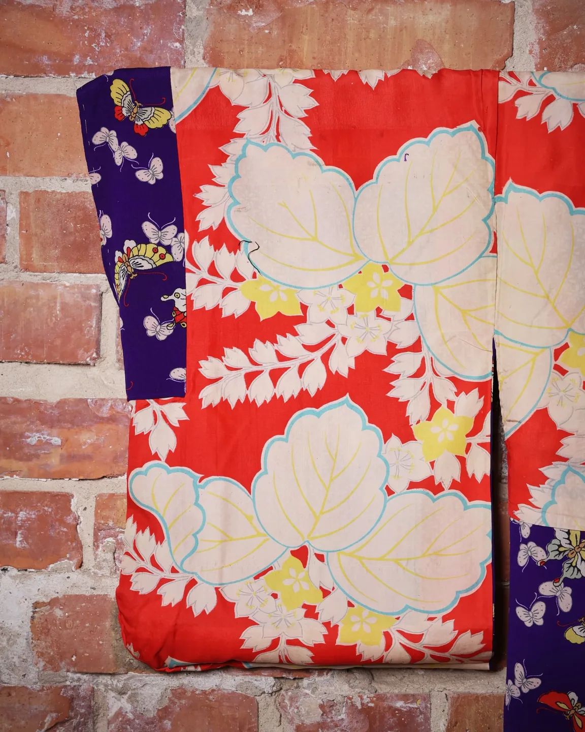 Purple butterfly haori with a red floral lining — view 5