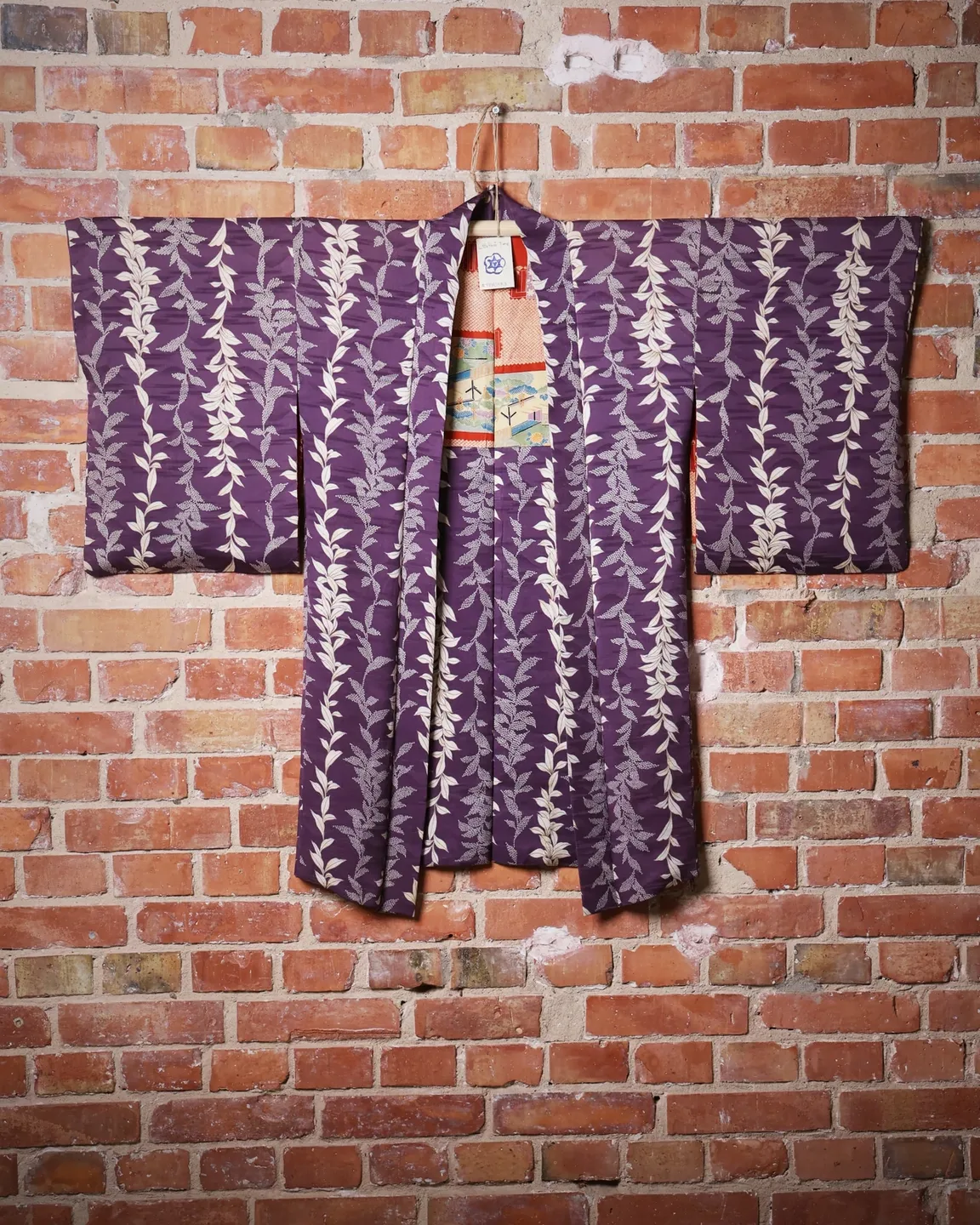 Plum haori with pale vertical leaves — view 1