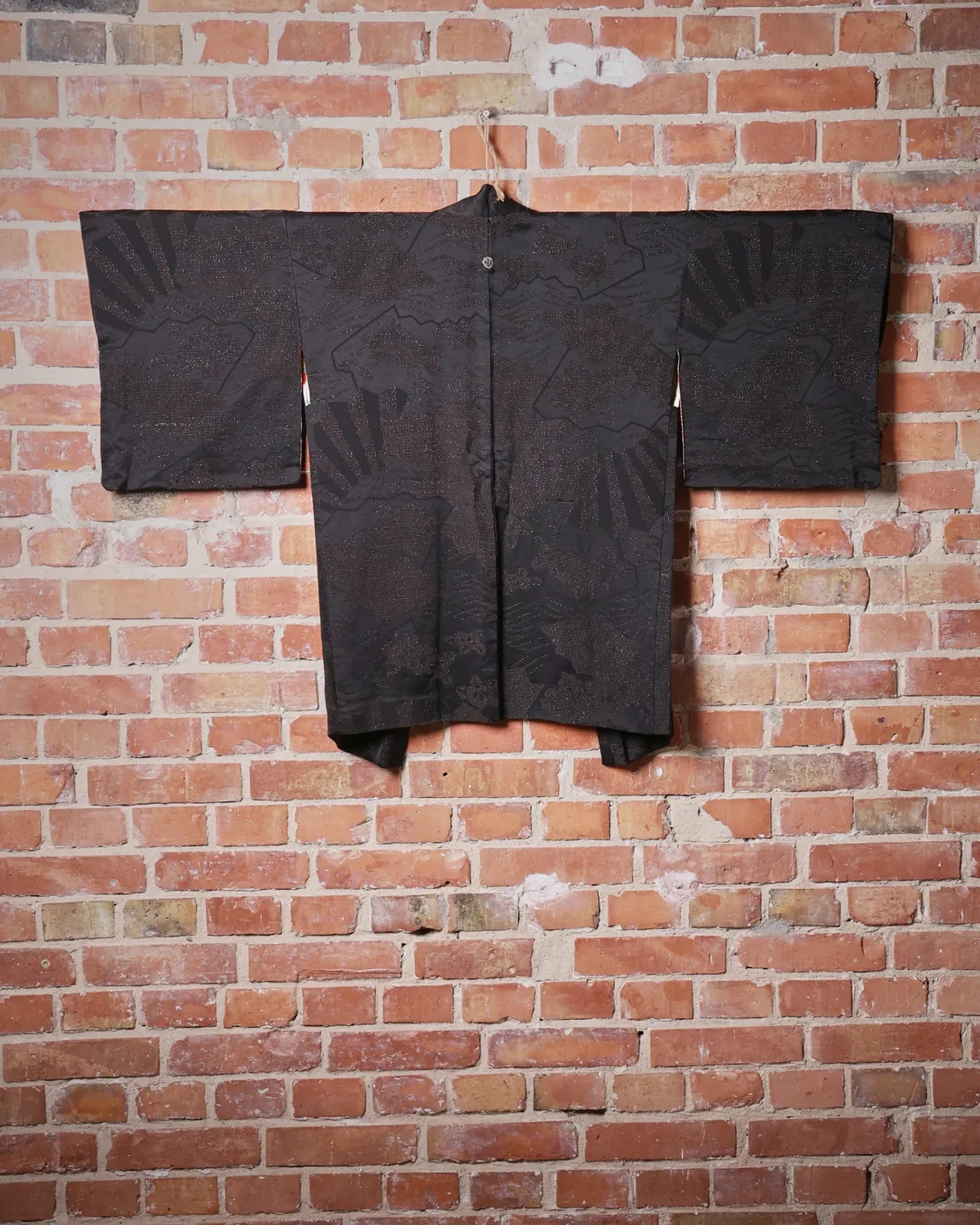 Black haori with a woven pattern and floral lining — view 3