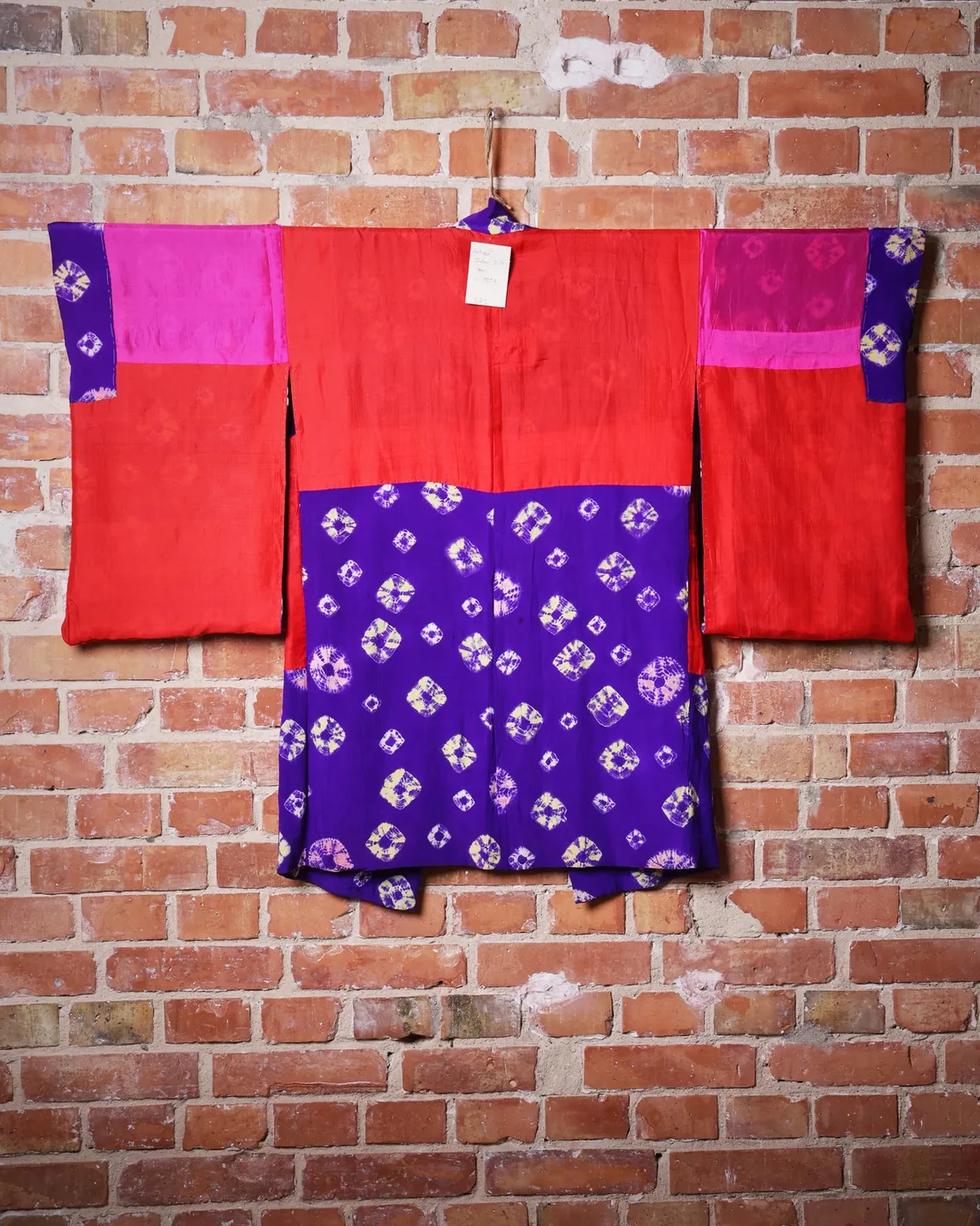 Violet haori with yellow and white diamonds — view 7