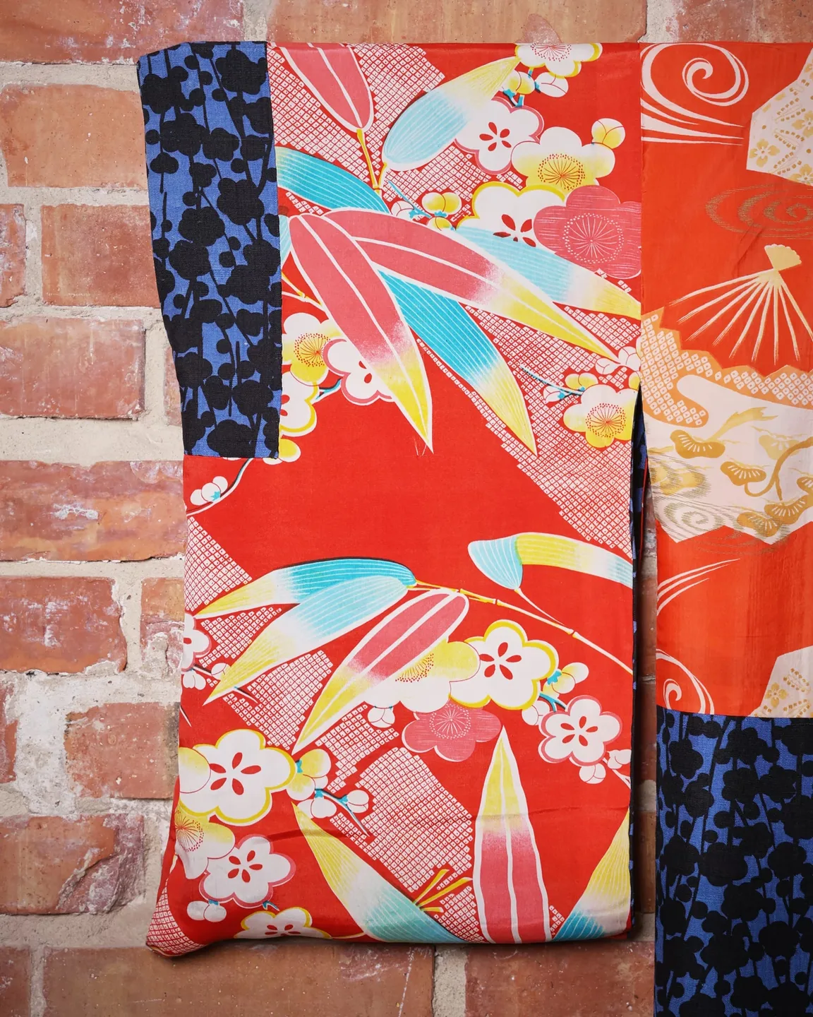 Blue-black haori with star motifs — view 8