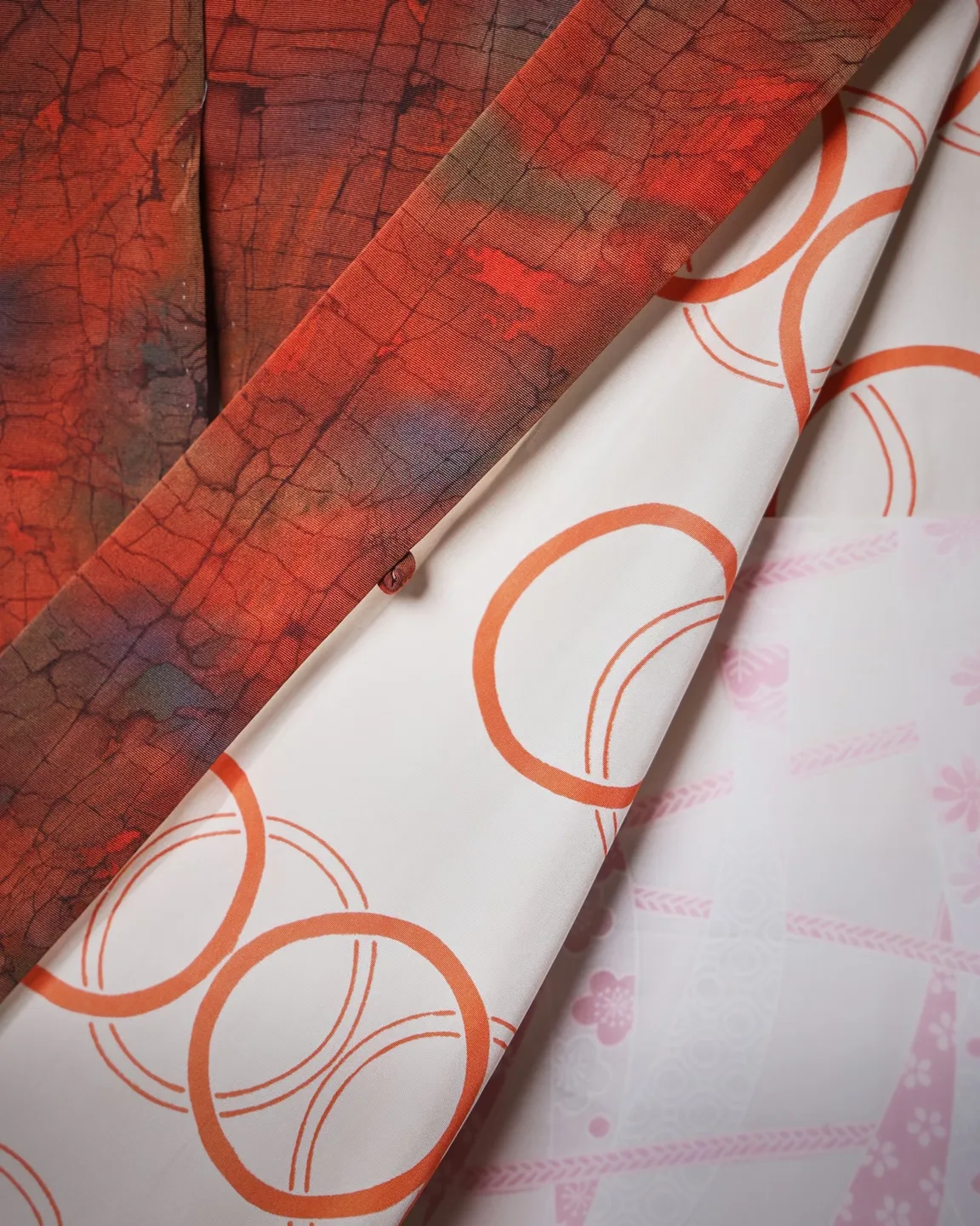 Red-brown haori with an abstract pattern — view 3
