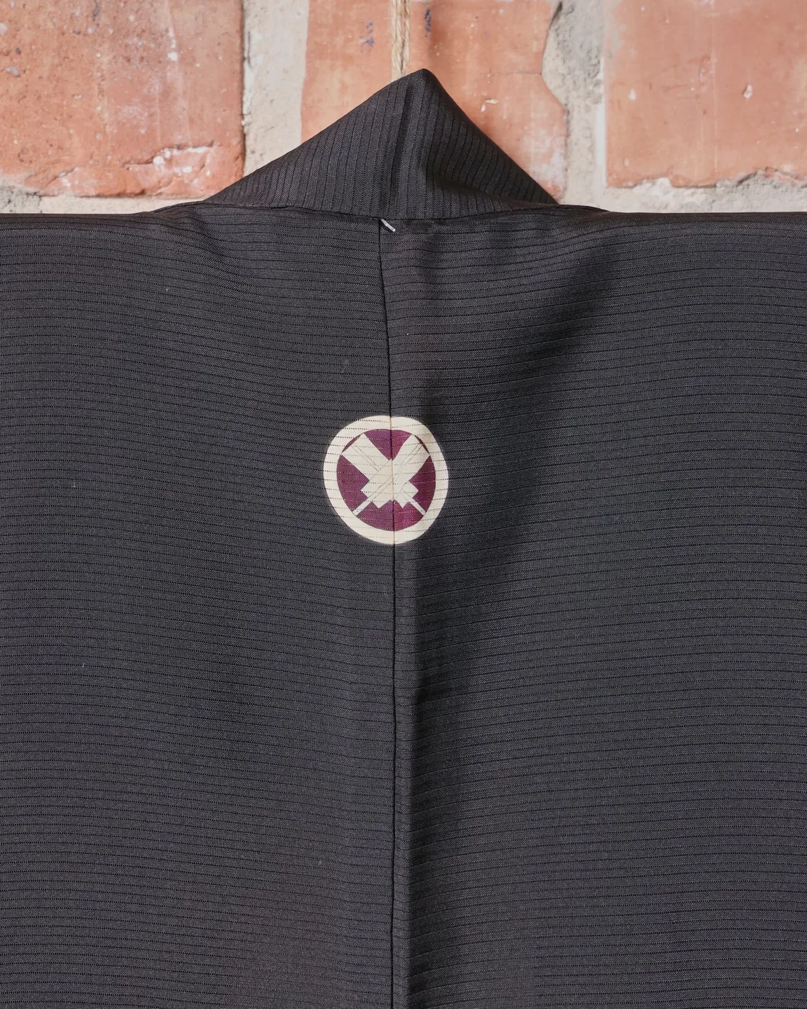 Black jacket with contrasting round crests — view 4